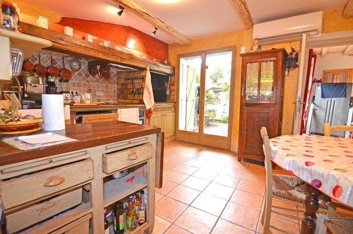 Image No.9-3 Bed House for sale