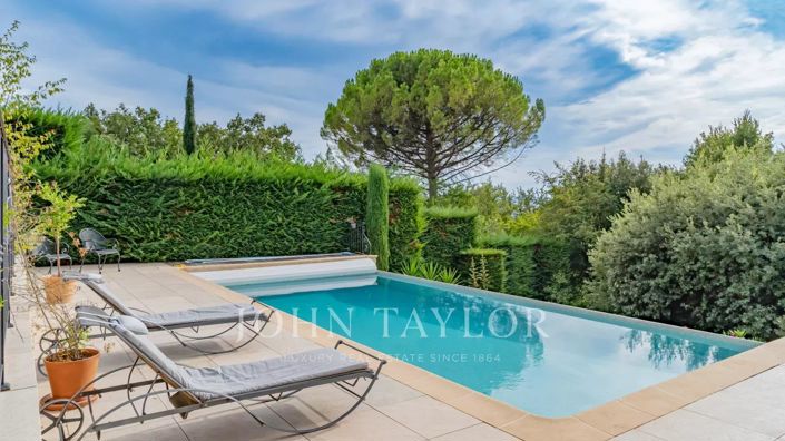 Image No.30-4 Bed House for sale