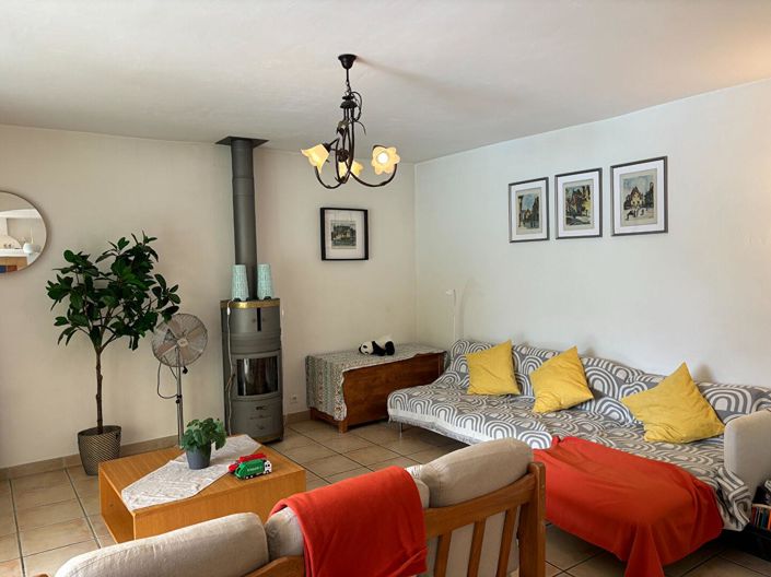 Image No.3-4 Bed House for sale