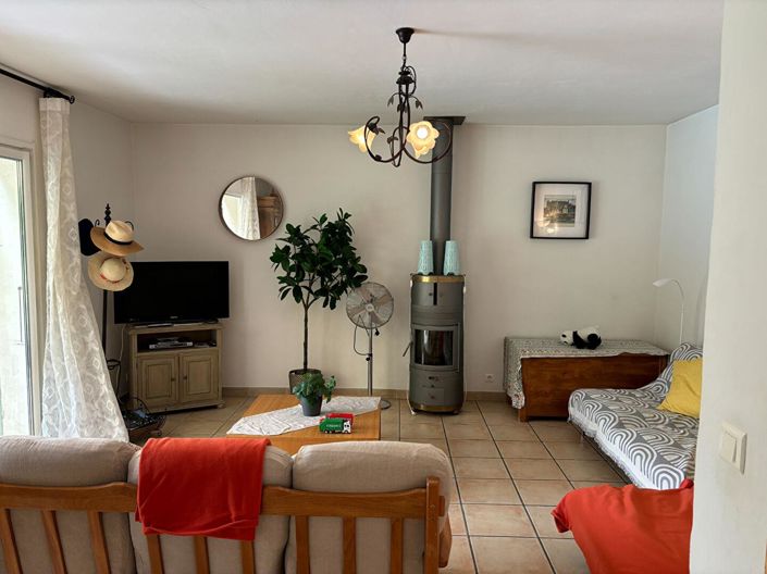 Image No.6-4 Bed House for sale