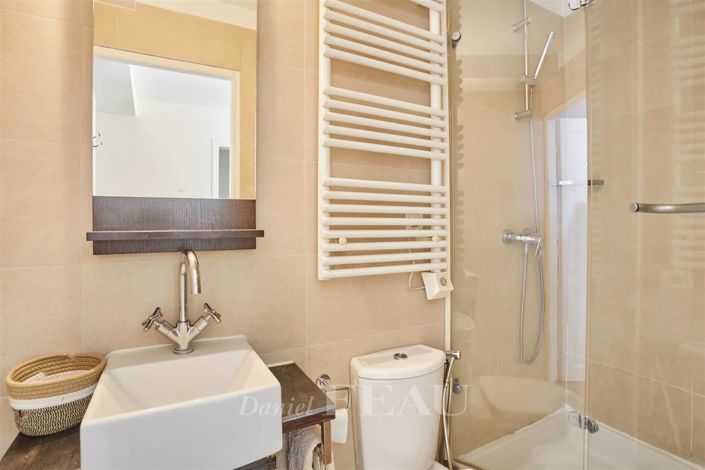 Image No.17-2 Bed Apartment for sale