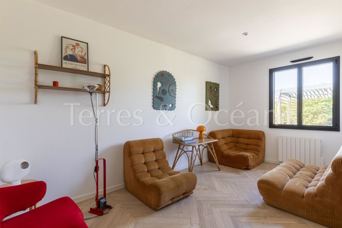 Image No.13-3 Bed House for sale