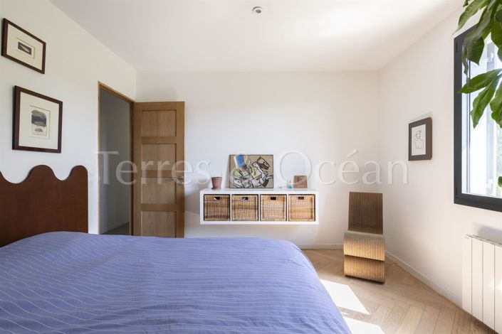 Image No.15-3 Bed House for sale