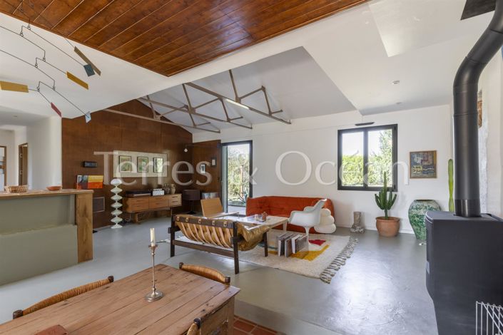 Image No.2-3 Bed House for sale