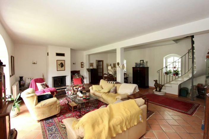 Image No.2-House for sale