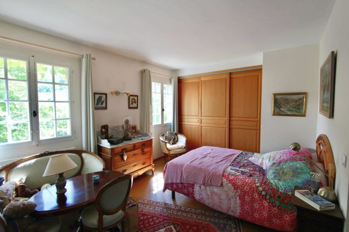 Image No.9-House for sale