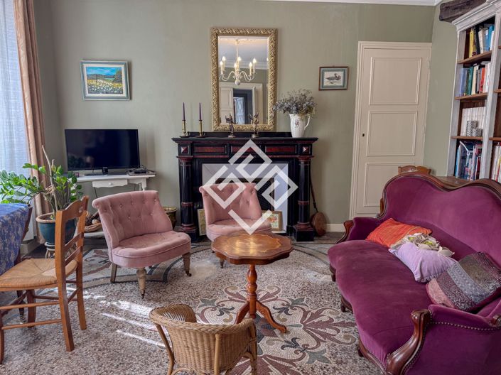 Image No.13-9 Bed House for sale