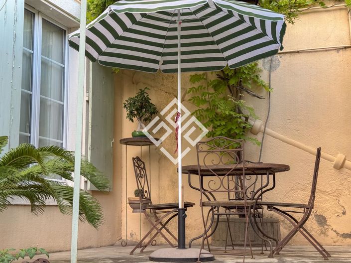 Image No.2-9 Bed House for sale