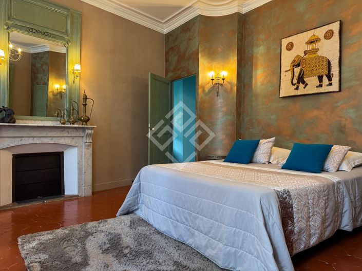 Image No.28-9 Bed House for sale