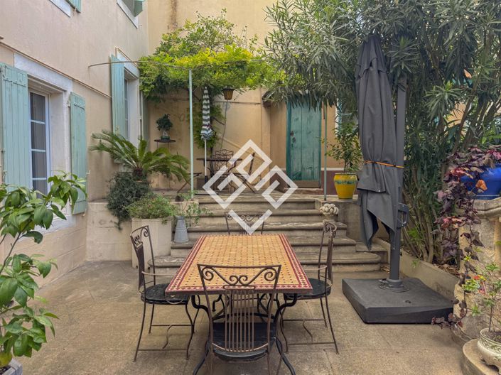 Image No.46-9 Bed House for sale