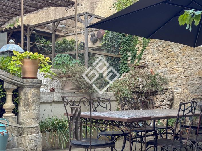 Image No.52-9 Bed House for sale