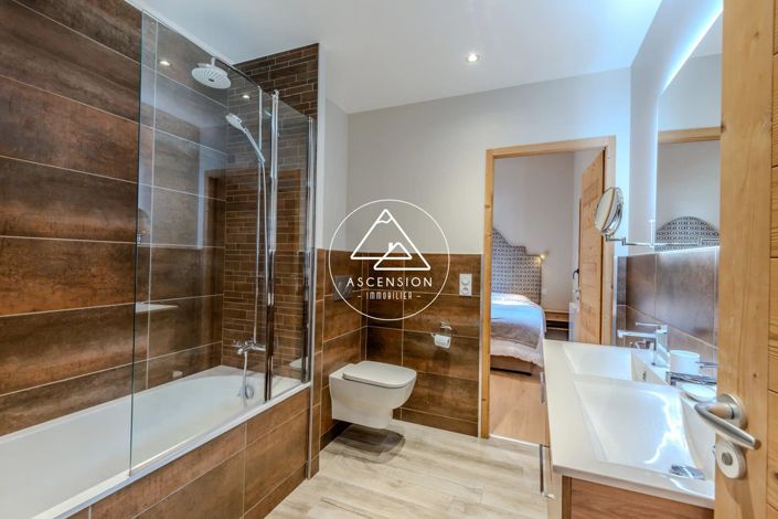 Image No.25-3 Bed Apartment for sale