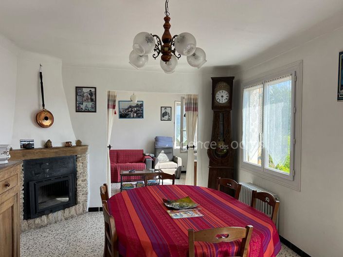 Image No.3-2 Bed House for sale