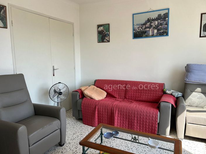 Image No.5-2 Bed House for sale