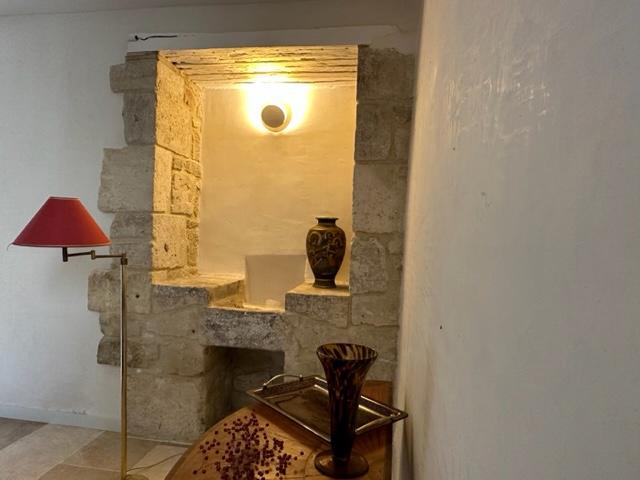 Image No.9-6 Bed Property for sale