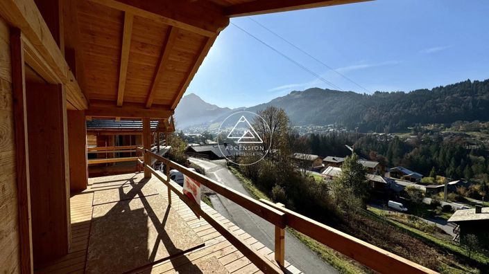 Image No.12-5 Bed House for sale