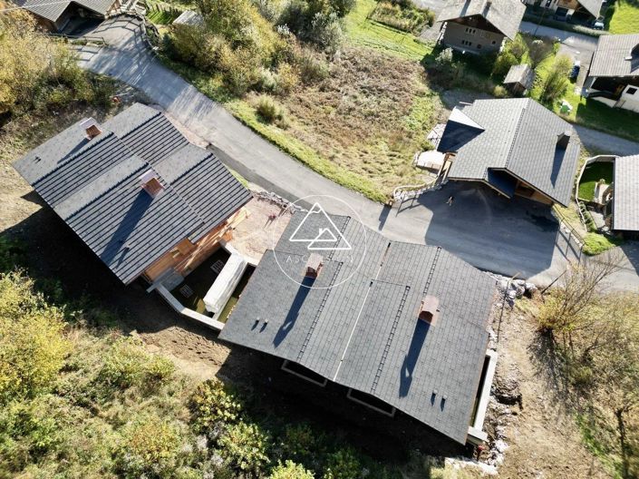 Image No.18-5 Bed House for sale