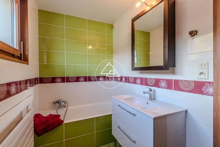 Image No.16-3 Bed Apartment for sale