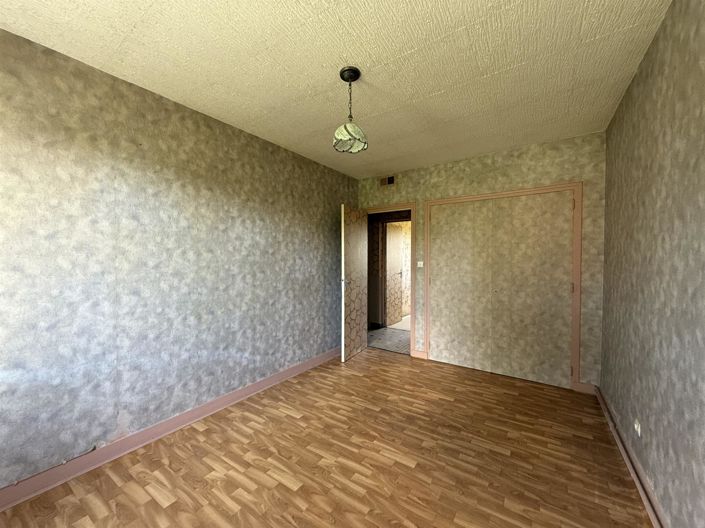 Image No.19-3 Bed Apartment for sale