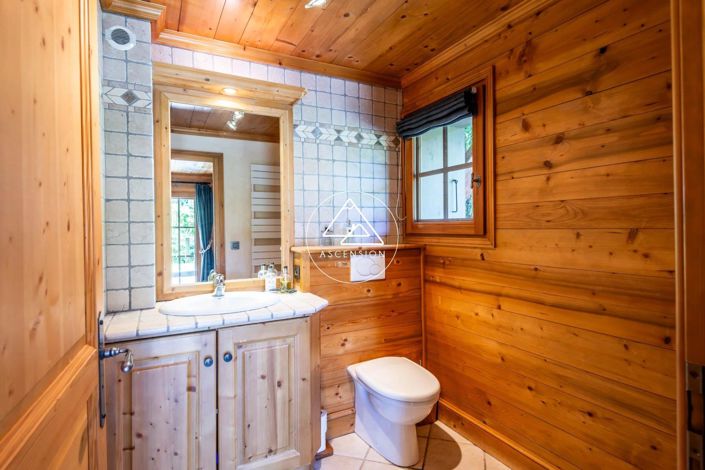 Image No.37-4 Bed House for sale