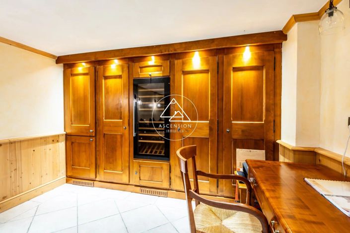 Image No.39-4 Bed House for sale