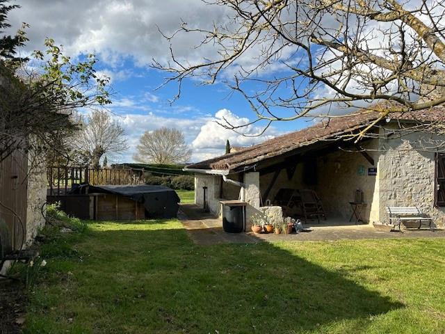 Image No.15-4 Bed House for sale