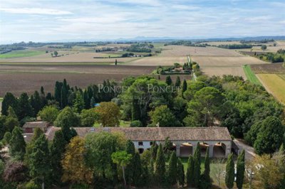 9 Bed House for sale