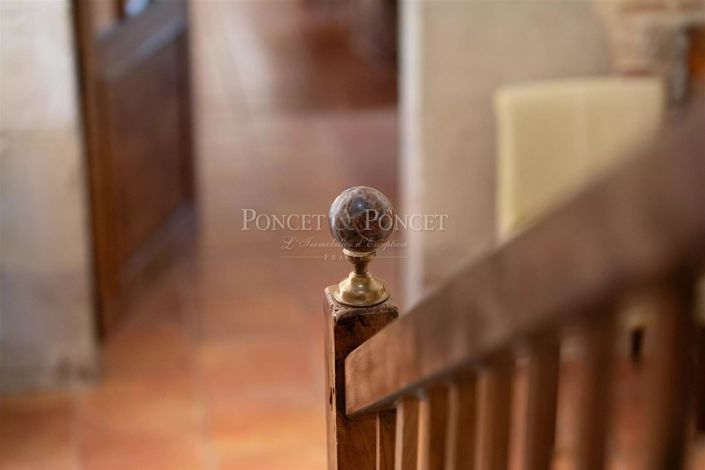 Image No.12-9 Bed House for sale