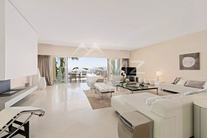 Image No.4-7 Bed House for sale