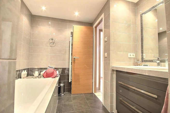 Image No.14-Apartment for sale