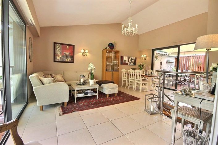 Image No.1-House for sale