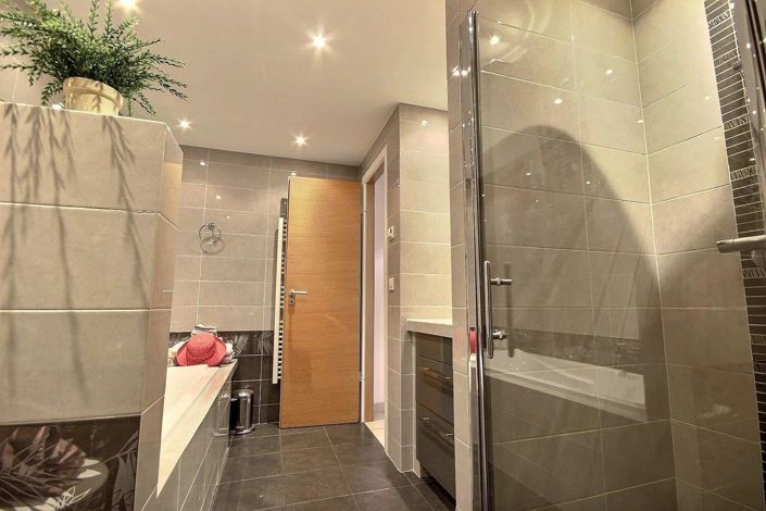 Image No.14-House for sale