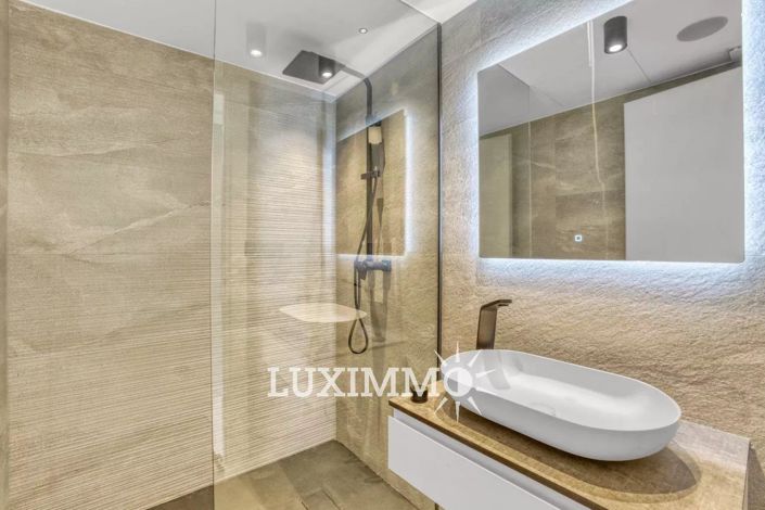 Image No.14-4 Bed House for sale