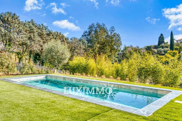 Image No.2-4 Bed House for sale