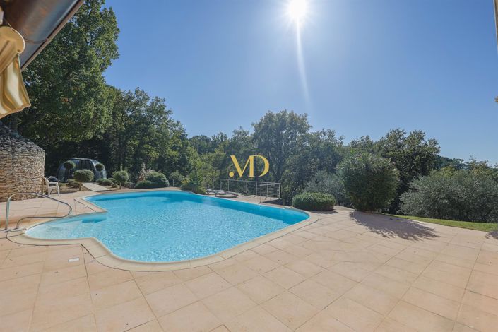 Image No.10-4 Bed House for sale