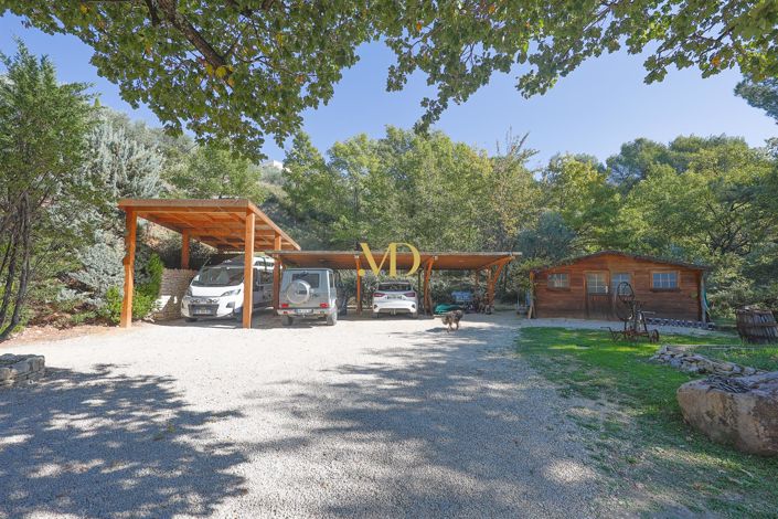 Image No.24-4 Bed House for sale