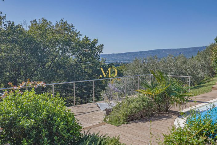 Image No.3-4 Bed House for sale