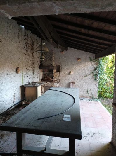 Image No.10-4 Bed House for sale