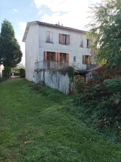 Image No.2-4 Bed House for sale