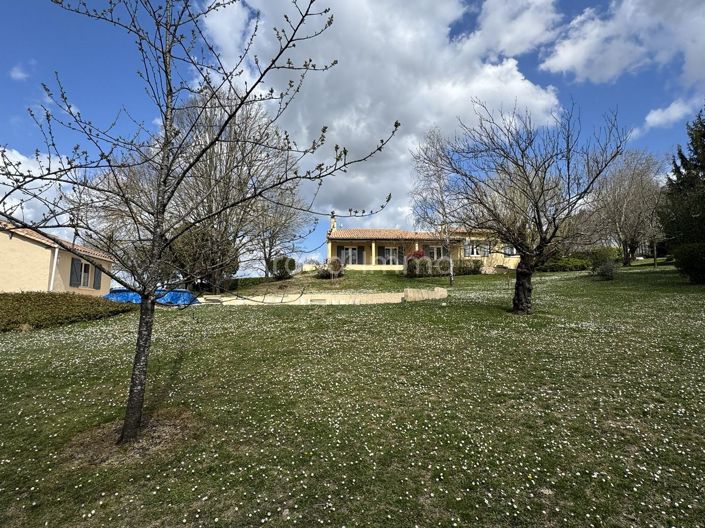 Image No.10-4 Bed House for sale