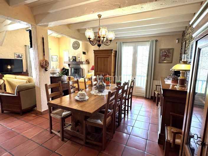 Image No.3-4 Bed House for sale