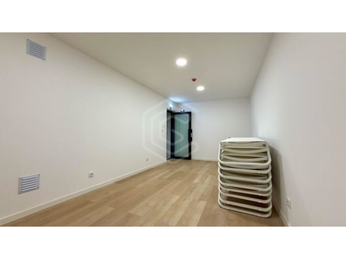 Image No.26-3 Bed Apartment for sale