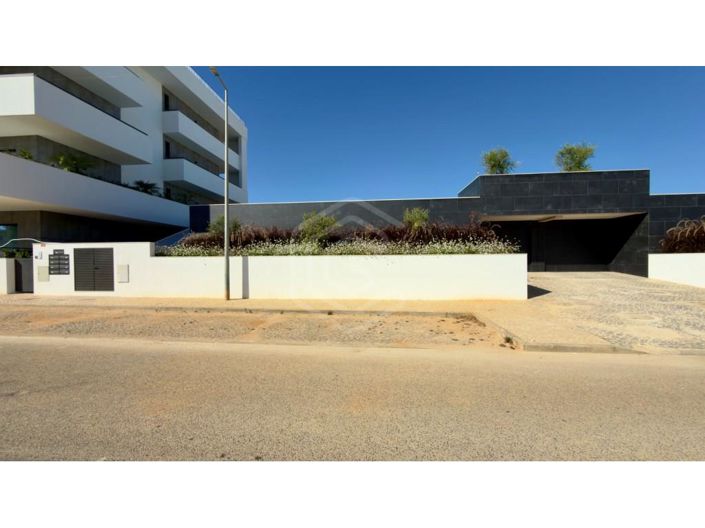 Image No.34-3 Bed Apartment for sale