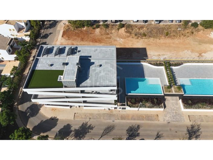 Image No.37-3 Bed Apartment for sale