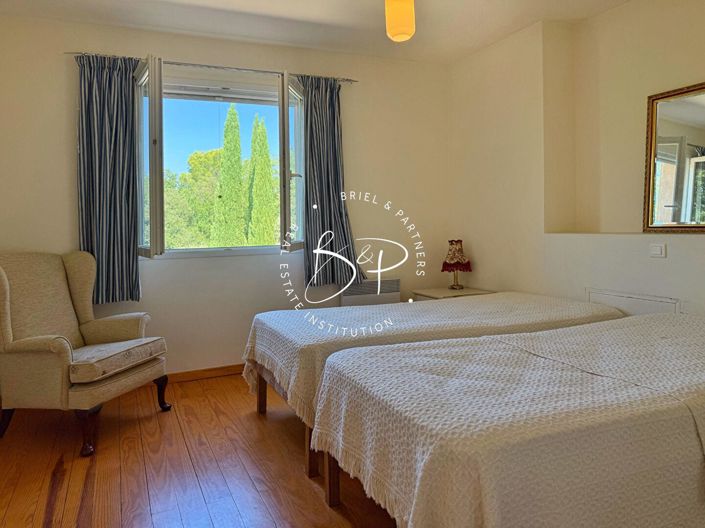 Image No.16-3 Bed House for sale