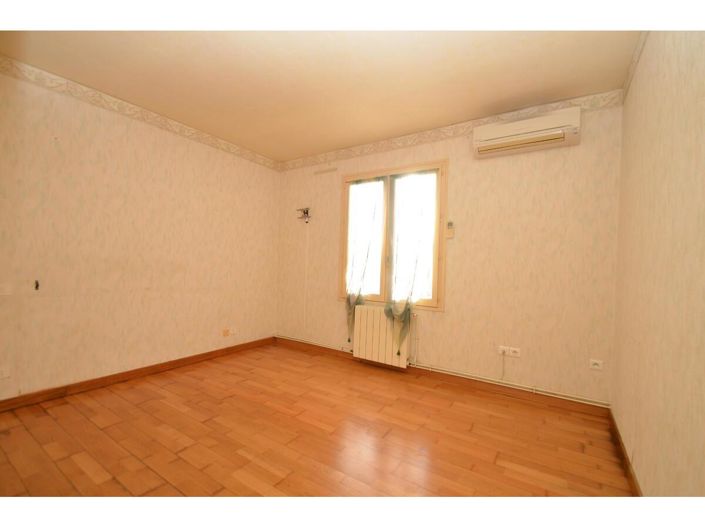 Image No.14-3 Bed House for sale