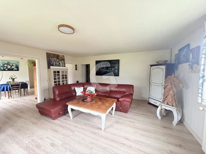 Image No.4-3 Bed House for sale