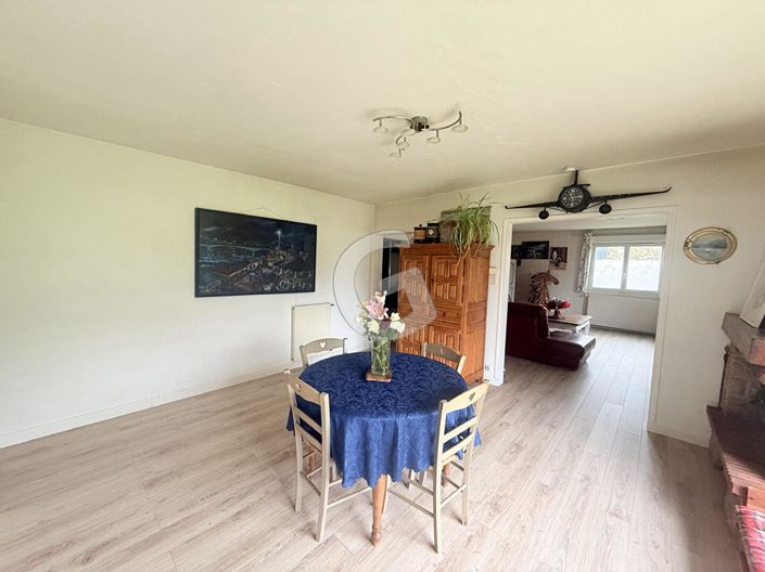 Image No.5-3 Bed House for sale