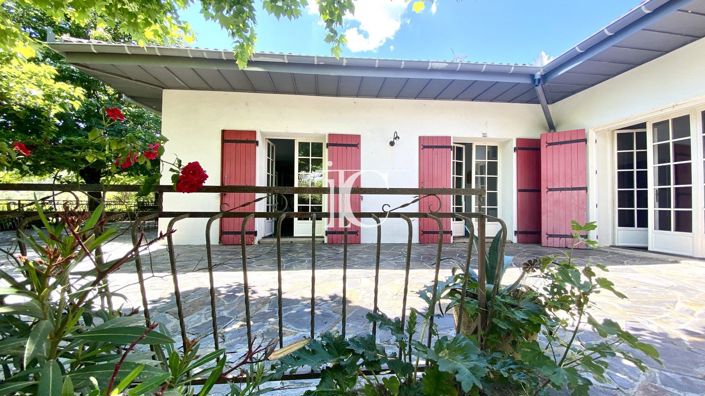 Image No.4-5 Bed House for sale