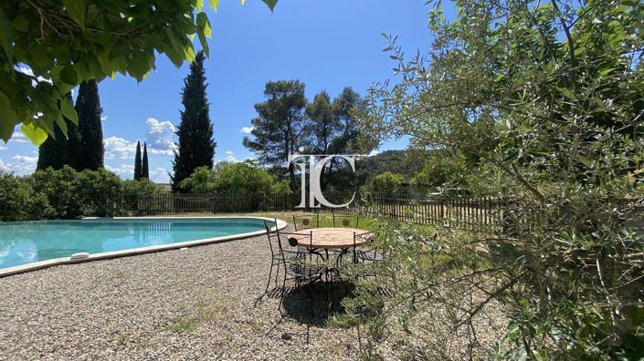 Image No.6-5 Bed House for sale